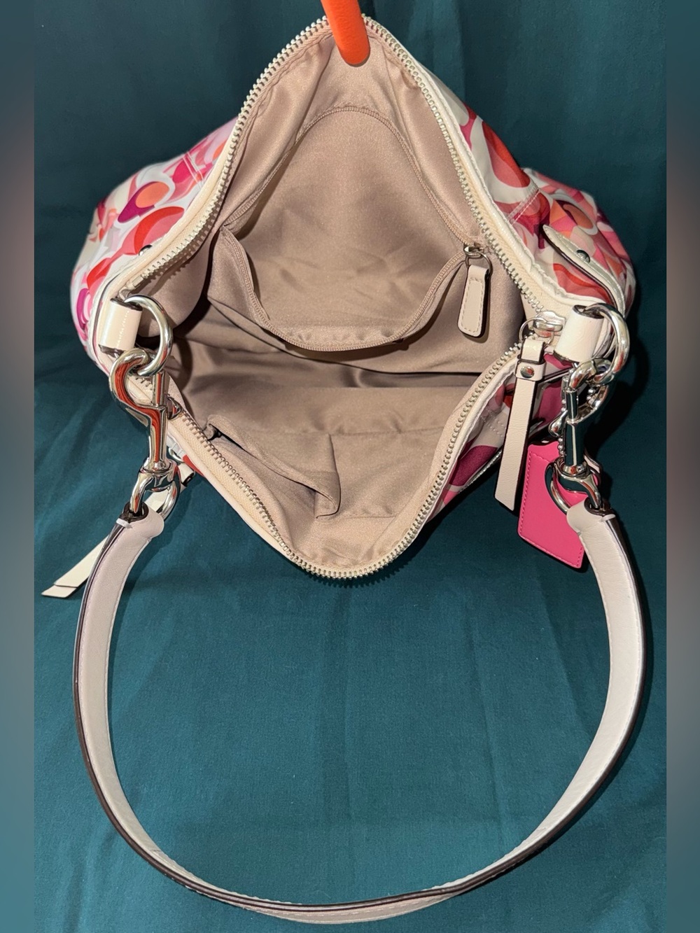 Coach Daisy Kaleidoscope Emma Shoulder Bag/Tote F23957 - Picture 12 of 14